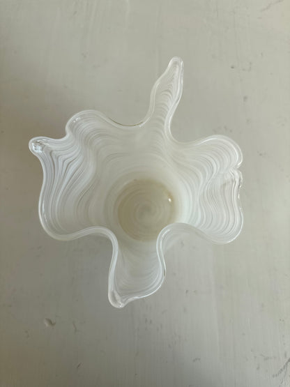 Wrinkle Vase - White