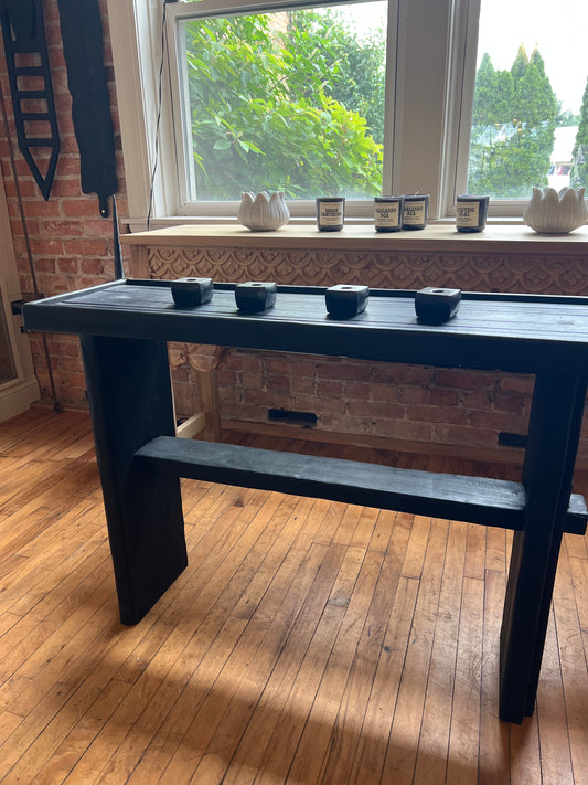 CN Consol Table