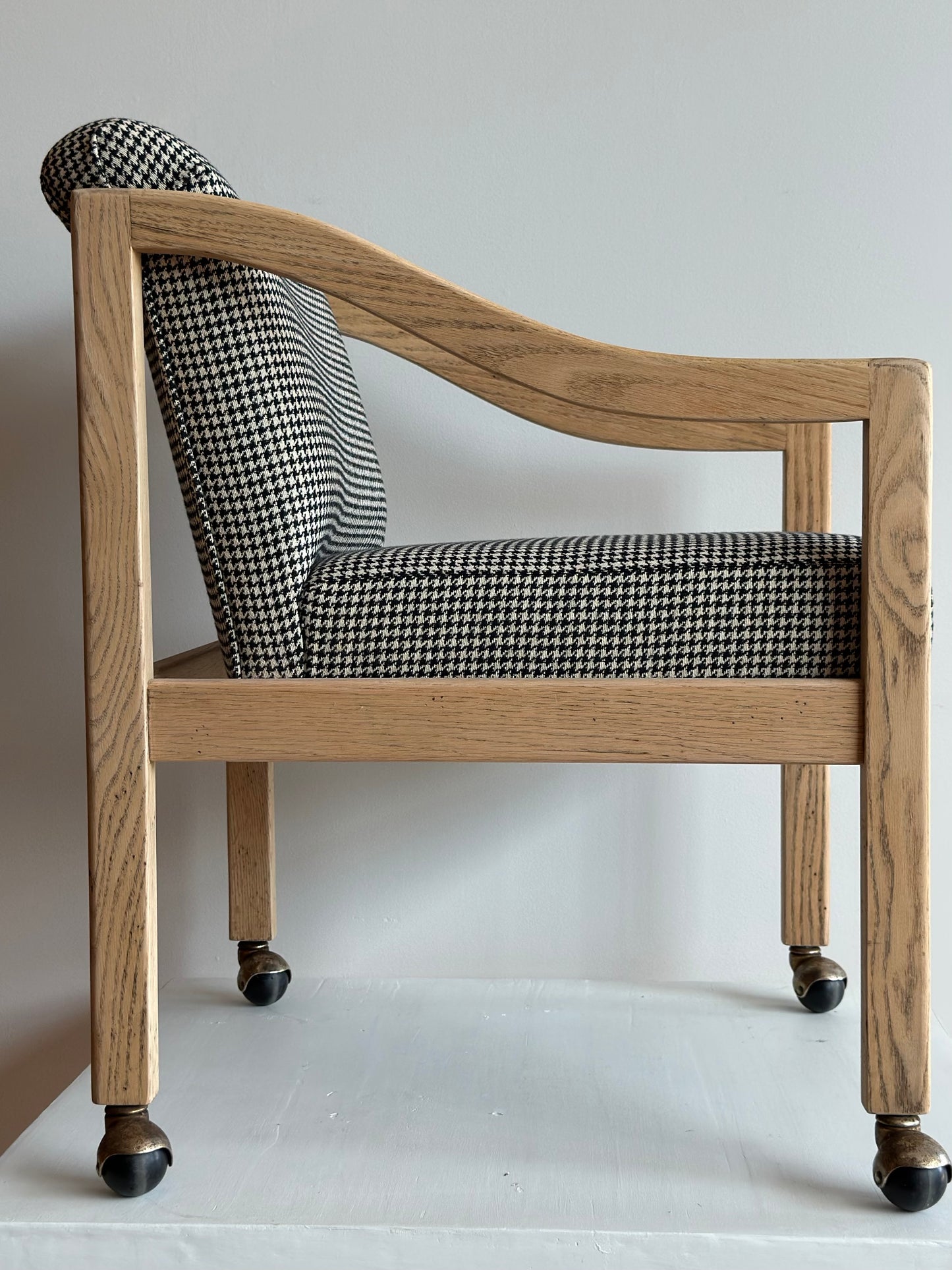 Houndstooth Rolling Chairs